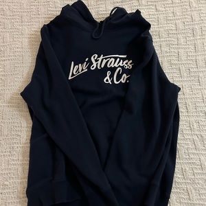 Navy blue Levi’s hoodie